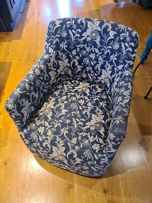 £59 • Buy Antique Tub Armchair Floral Blue