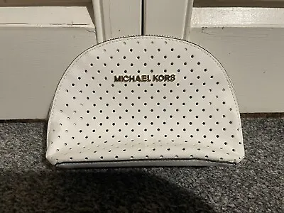 Michael Kors White Make Up Bag Pouch  • £15