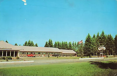 Postcard Hillcrest Motel Moose River Maine • $4.75