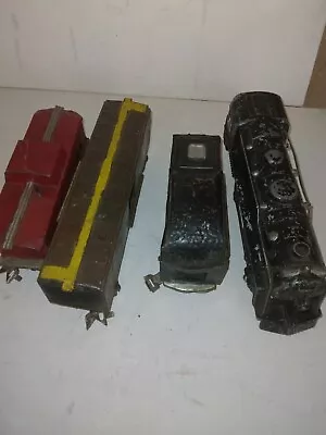 Vintage Marlines Locomotive 999 Marx Toy Train Set Cars  • $87