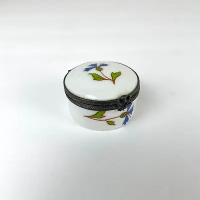 Limoges France Porcelain Trinket Box Floral Flower Motif Hinged Lid • $39.99