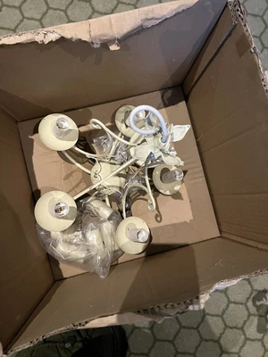 £50 • Buy Laura Ashley Chela 5lt Chandelier Ceiling Light RRP £160