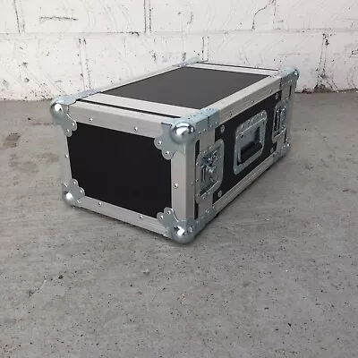 £85.50 • Buy 4U Half Width Multi Purpose Rack Flight Case - 270 X 322 - EX DEMO #395