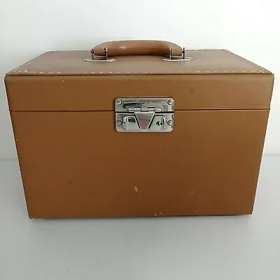 LUCE Travel Luggage Makeup Train Case Vintage • $59.95