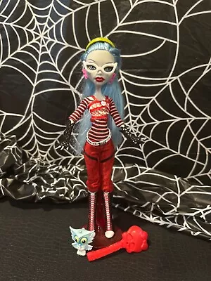 Monster High Signature Ghoulia Yelps Wave 1 Black Elastics Stand Sir Hoots Alot • $125