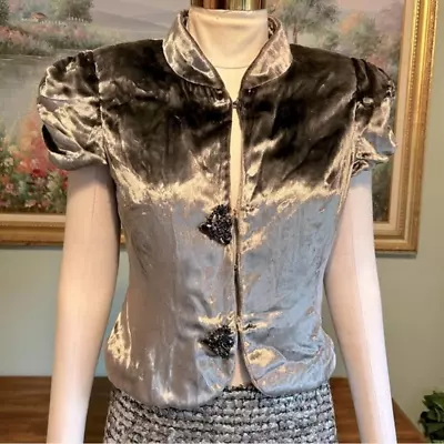 Milly Of New York Silver Pewter Crushed Velvet Rhinestone Short Sleeve Jacket • $42.85