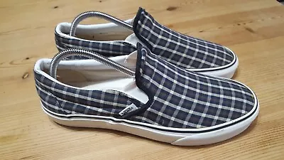 Vans Classic Slip On Canvas Shoe - Blue Tartan - UK 9. • £24.99