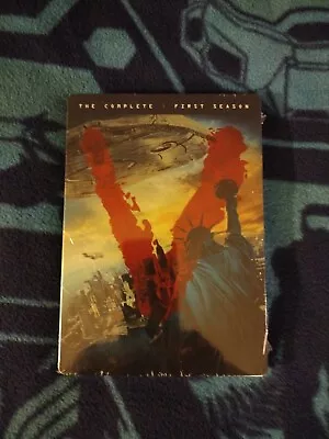 $7 • Buy V: The Complete First Season (DVD, 2010, 3-Disc Set) New Sealed