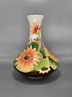 Blue Sky Clayworks J. McCall Gerber Daisy Vase  Icing On The Cake  • $29.99