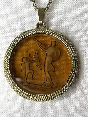 Vintage GOLDETTE Intaglio Glass Cameo Cherub Angel Pendant Necklace 24” Estate • $40