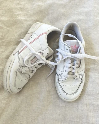 $18 • Buy Adidas Originals Continental 80s