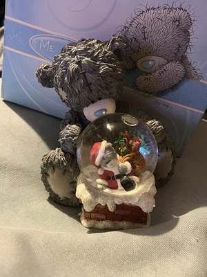 £45 • Buy Me To You Bear Figurine Ornament Christmas Gifts Snow Globe Here Comes Santa