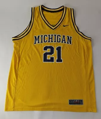 Nike Elite Michigan Wolverines NCAA #21 Basketball Gold Jersey Size XXL • $39.99