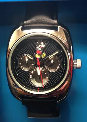 DISNEY Watch MICKEY MOUSE Men's Black Wristwatch Analog Day Date 24h Second Hand • $18