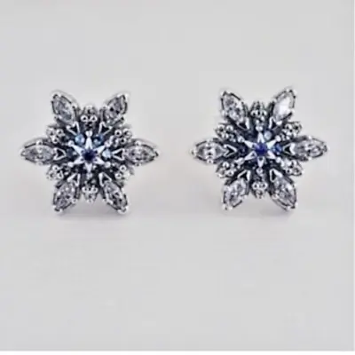 $99.99 • Buy Authentic Pandora Silver Crystalized Snowflake Stud CZ Earrings 290590NBLMX
