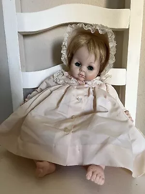 Vintage 1977 Pussy Cat A Madame Alexander Doll Crier • $150