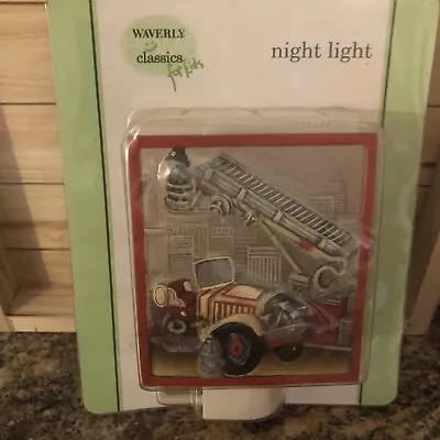 Vintage New In Box- Waverly Classics Fire Truck Night Light • $8