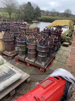 £80 • Buy 80 Crown Chimney Pots No Damage All Points On  £80 Each For The Batch Of 80 🤔