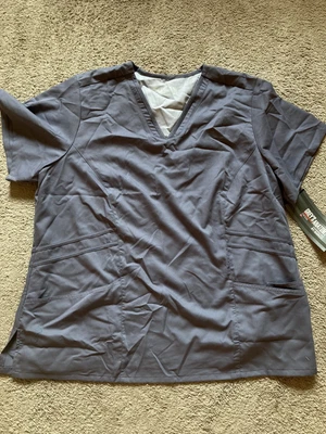 $6.10 • Buy NWT Women’s Granite GREY’S ANATOMY BY BARCO Scrub Top Size 3XL NEW WITH TAGS
