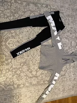 Womens XS Maverick Logan Paul Hoodie Leggings Black Grey • $18