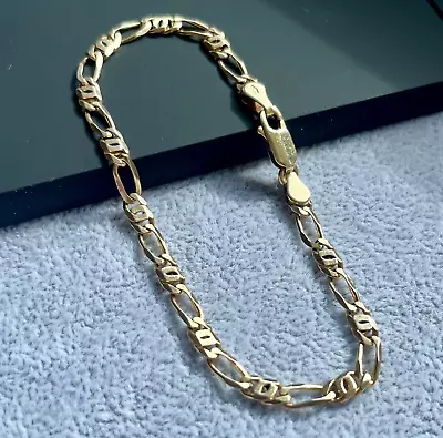 9ct Gold Figaro Curb Style Bracelet 7.5 Inch • £199