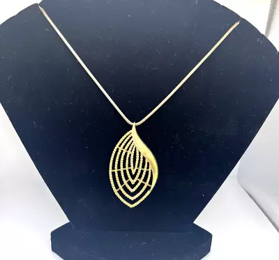 Vintage TRIFARI Goldtone Abstract Leaf Pendant 3  Necklace & Snake Chain 28  • $29.99