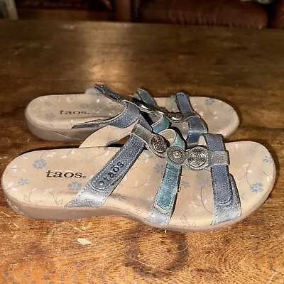 Womens Taos Prize 3 Gray Blue Leather Strappy Beaded Slides Sandals Size 7 GUC • $18