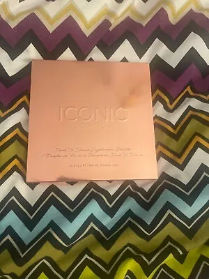 Iconic London Limited Desk To Dance Eyeshadow Palette 20x1.2g Worth £45 • £25