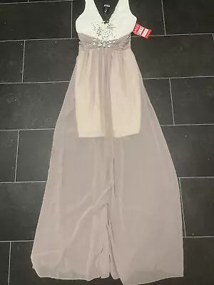 Quiz Maxi Dress Size 6. New With Tags • £0.99