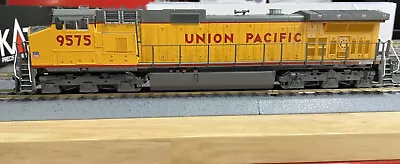 $109.99 • Buy Kato Ho Scale Diesel Locomotive GE C44-9W Dash-9 Union Pacific #9575 DCC Or DC
