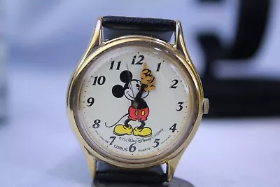 Large Disney Mickey Mouse Watch Vintage Lorus By Seiko V515-6118  Gold Tone • $9.99