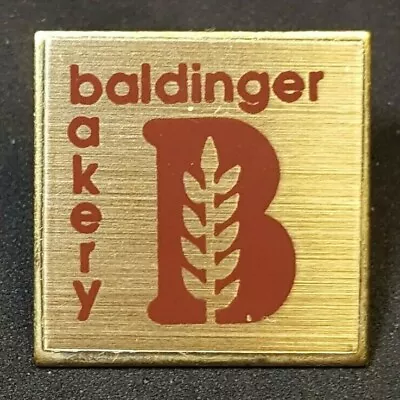 BALDINGER BAKERY/Vendor MCDONALD'S CREW PIN MC251 • $8