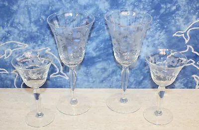 (CW) Lot Of 4 Vintage Etched Clear Crystal Stemware Wine Glasses Goblets • $11.46