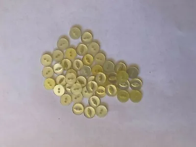 £1.35 • Buy 11m Fish Eye Buttons  18L  11mm Baby Buttons  11mm Lemon Buttons