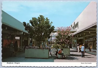 Postcard OR Medford Oregon Shopping Center Mall Stores 6x4 A58 • $5.99