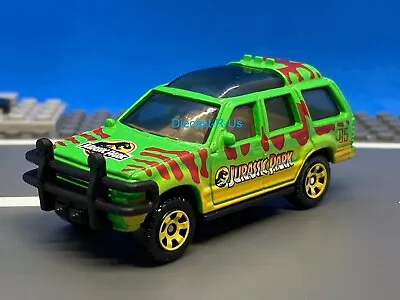 Matchbox Hollywood Star Cars Mr. Bean MASH Jurassic Sriracha Ewy Rosqvist 220 SE • $14.95