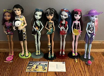 Monster High Gloom Beach Lot 2008- 7 Dolls With Accessories- READ • $300
