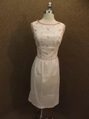 True Vtg 1950s NEW NOS Pink Embroidered Floral Retro Fitted Summer Day Dress M • $64.99