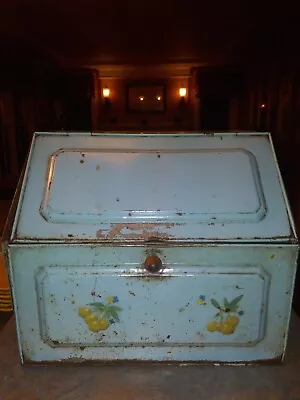 $46.99 • Buy VINTAGE 1940's - TIN BREAD BOX FARMHOUSE- FREE SHIPPING