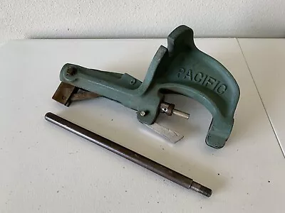 Vintage Pacific Antique Castiron Reloading Press Patent 1933940 Ammo • $75