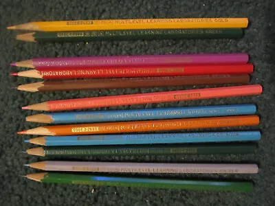 12 Lotartist SRA 3-2699 Multilevel Learning Laboratories COLORED PENCILS VTG • $9.99