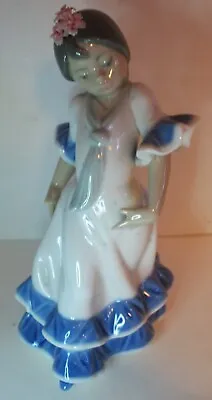 Vtg 1993 Lladro Juanita Spanish Flamenco Dancer Porcelain Figurine 5193 Retired • $165.95
