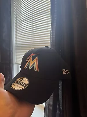 Miami Marlins New Era 39Thirty Black Flex Fit Hat Size S/M Small / Medium • $24.99