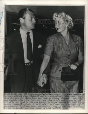 1951 Press Photo Actress Joan Blondell & Ex-husband Mike Todd In Chicago IL • $15.99