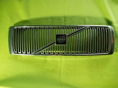 96 97  VOLVO 960 GRILL (may Fit Others) • $74.99