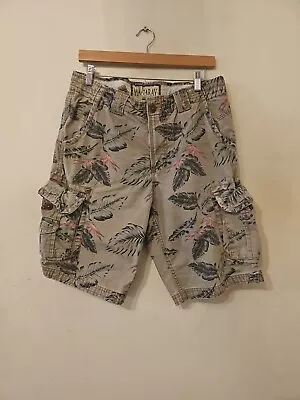 Mens Mantaray Floral Cargo Shorts Size W34  In Superb Condition • £8