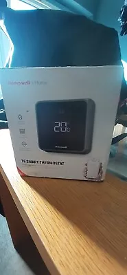 Honeywell T6 Smart Thermostat • £100