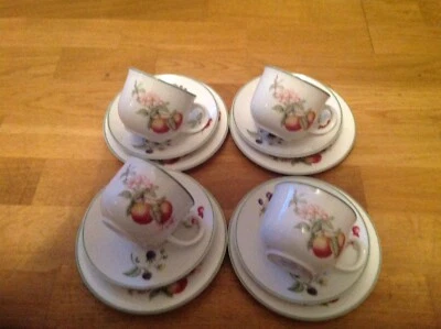 £14.99 • Buy St Michaels ( M & S ) Ashberry  4 Coffee / Tea Trios
