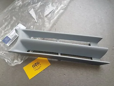 Genuine Mercedes-Benz W210 AMG Front Bumper Cap Cover HWA2108850226 Right • $295