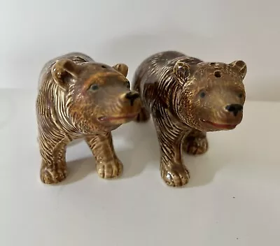 Vintage Victoria Ceramic Brown Bear Salt & Pepper Shakers Made In Japan • $12